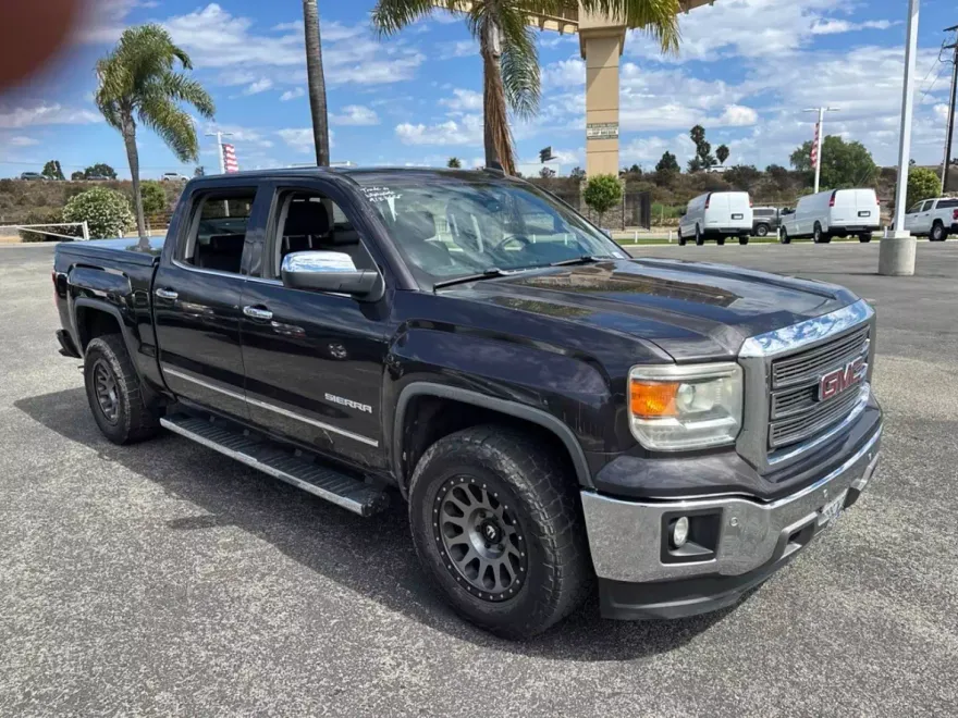 2015 Gmc Sierra 1500 SLT photo 1