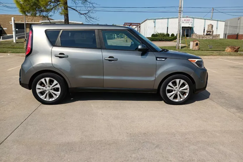 2016 Kia Soul Exclaim photo 1