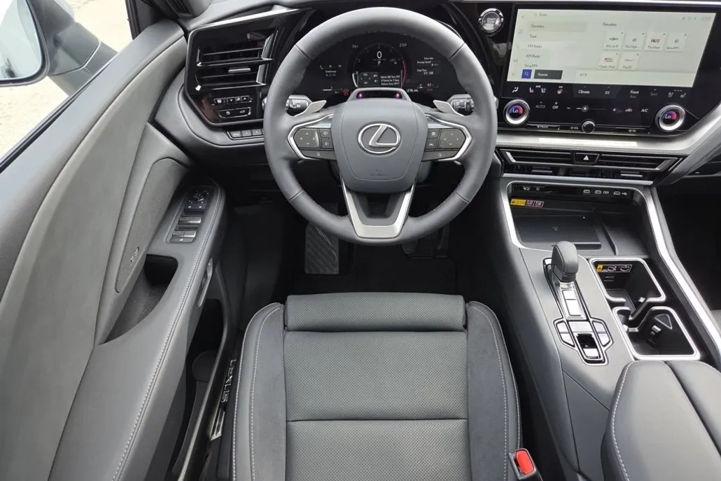 2026 Lexus TX 350 Luxury photo 1