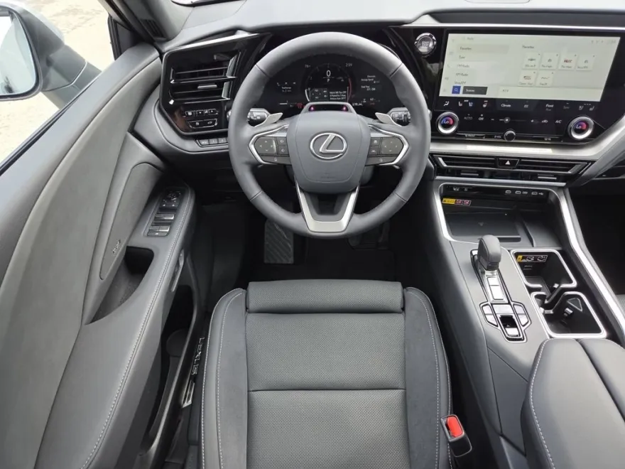 2026 Lexus TX 350 Luxury photo 1