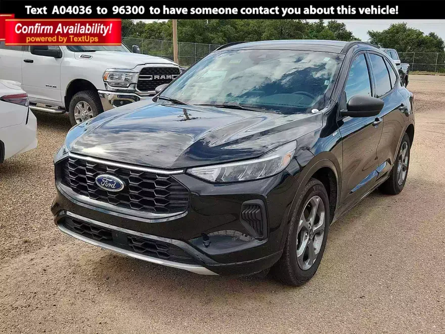 2024 Ford Escape ST-Line photo 1