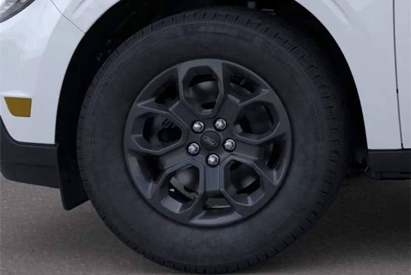 2025 Ford Maverick XLT photo 17