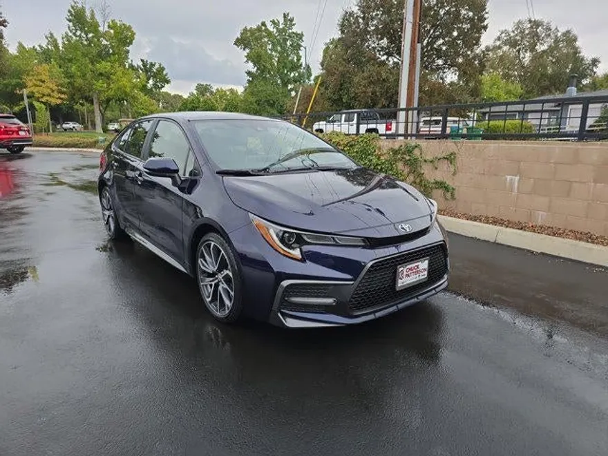 2020 Toyota Corolla SE photo 1