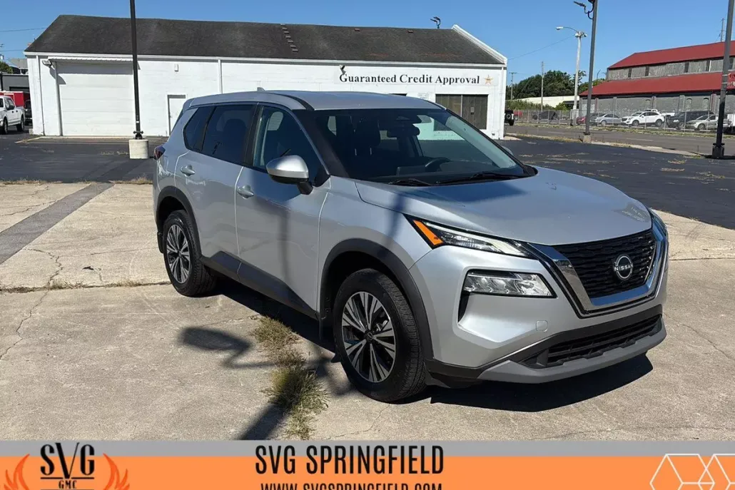 2023 Nissan Rogue SV photo 1