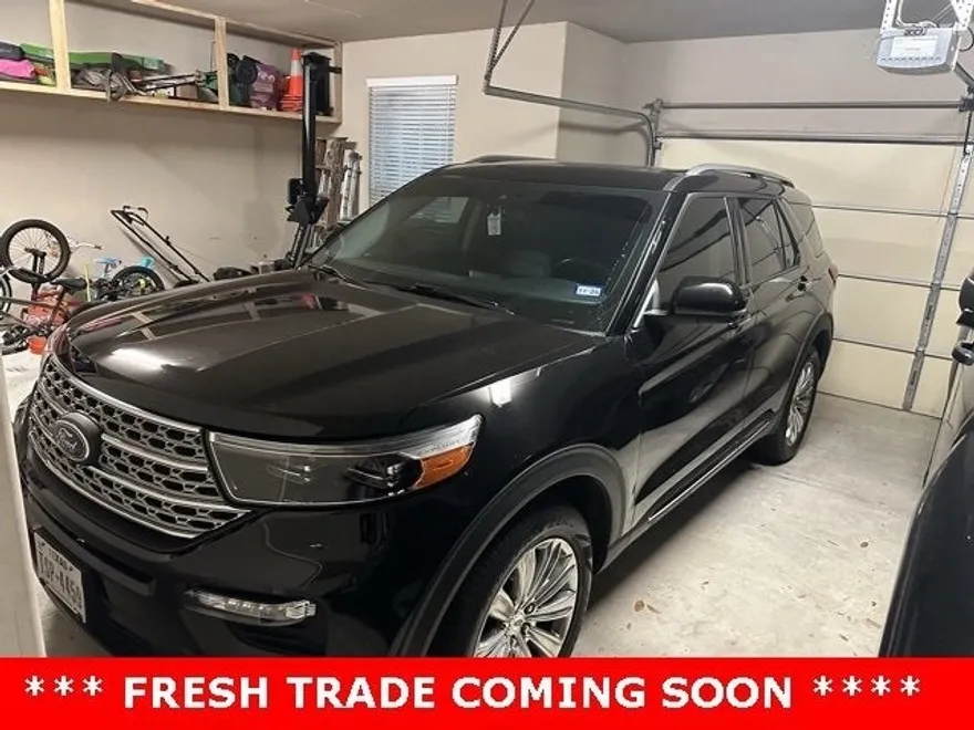 2022 Ford Explorer Limited photo 1