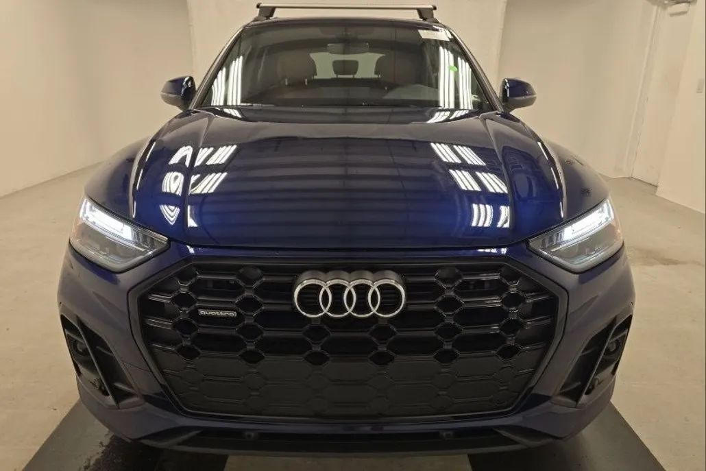 2025 Audi Q5 45 S line Premium photo 1