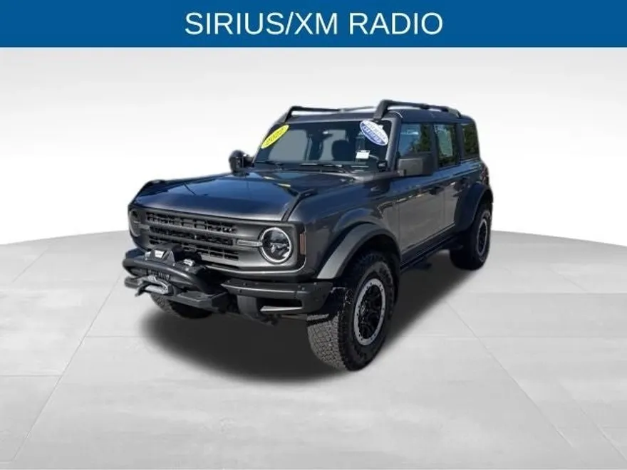 2022 Ford Bronco Base photo 1