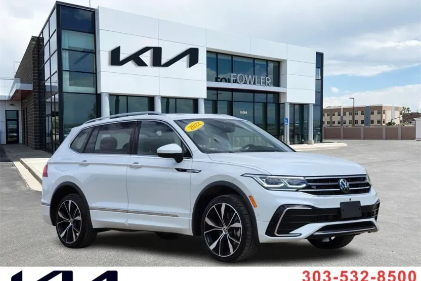 2022 Volkswagen Tiguan SEL Premium R-Line photo 1