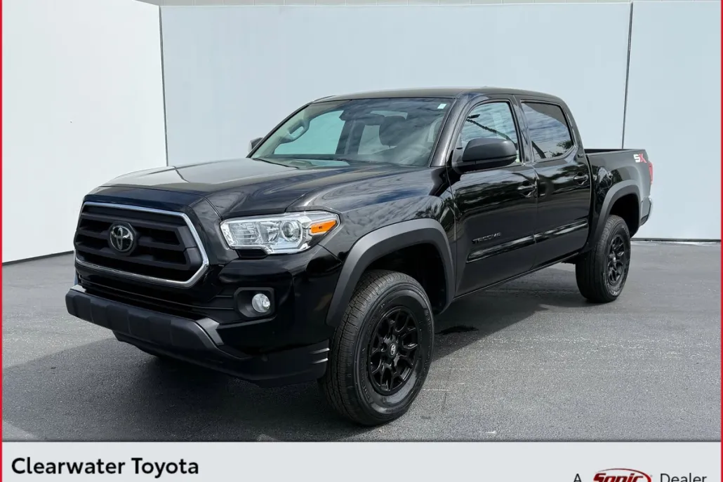 2023 Toyota Tacoma SR5 Double Cab V6 photo 1