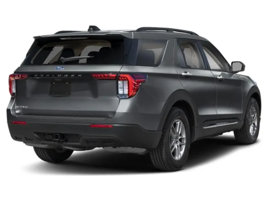 2026 Ford Explorer photo 1
