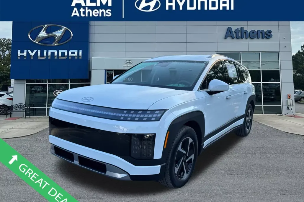 2026 Hyundai Ioniq SE photo 1