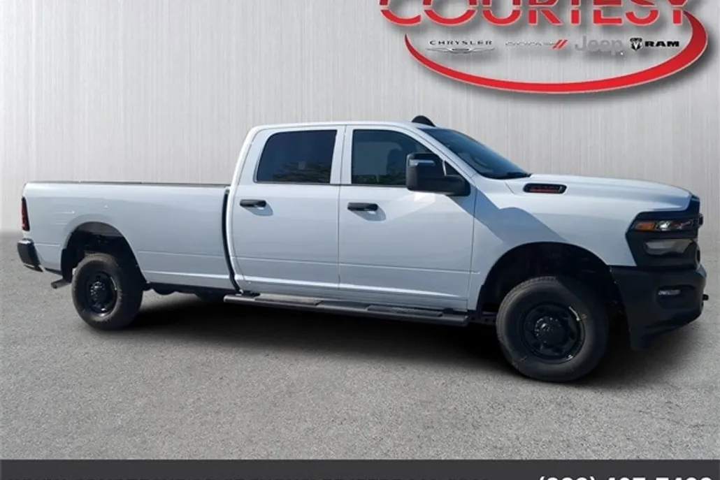 2025 Ram 2500 Tradesman photo 1