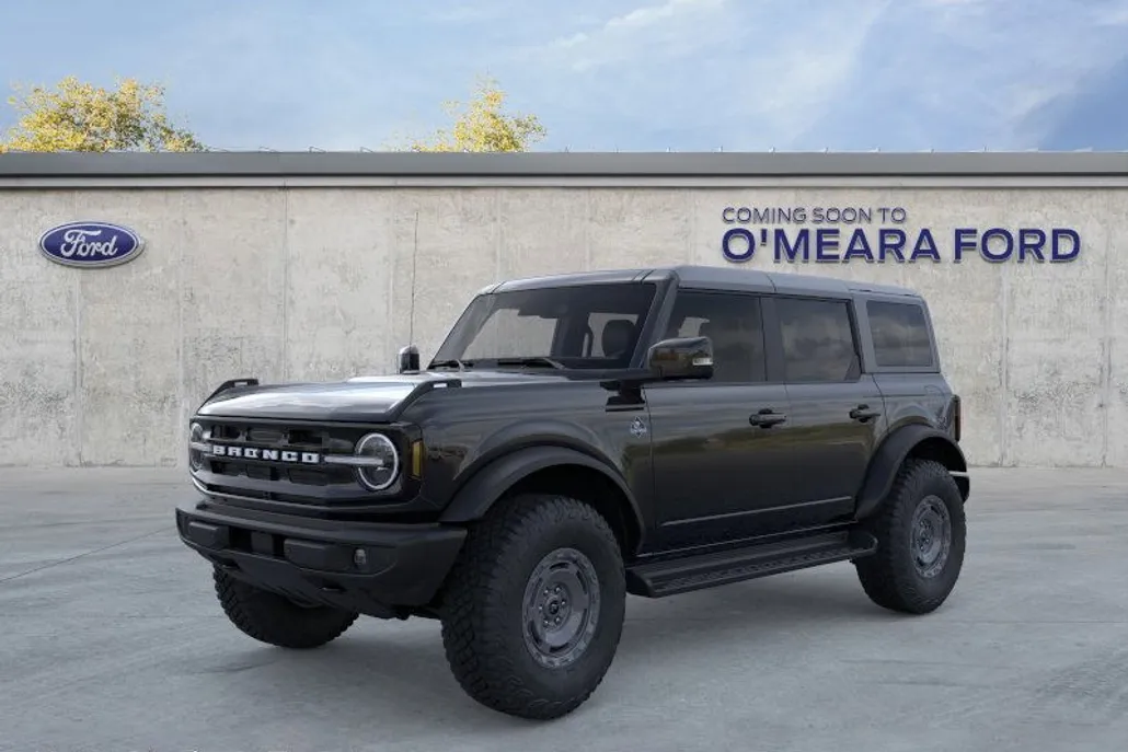 2025 Ford Bronco Outer Banks photo 1