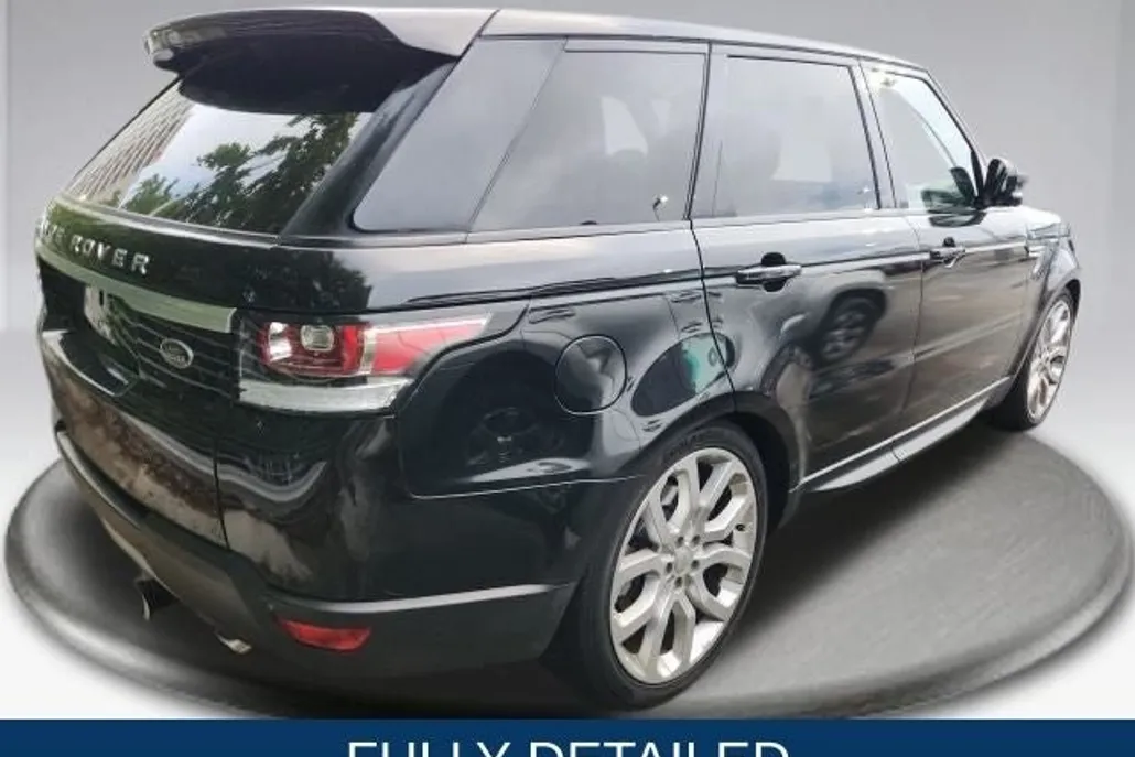2016 Land Rover Range Rover Sport HSE photo 1