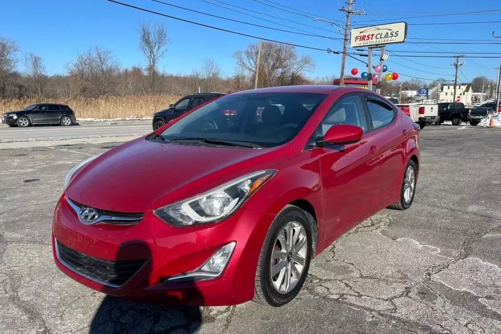 2015 Hyundai Elantra photo 1