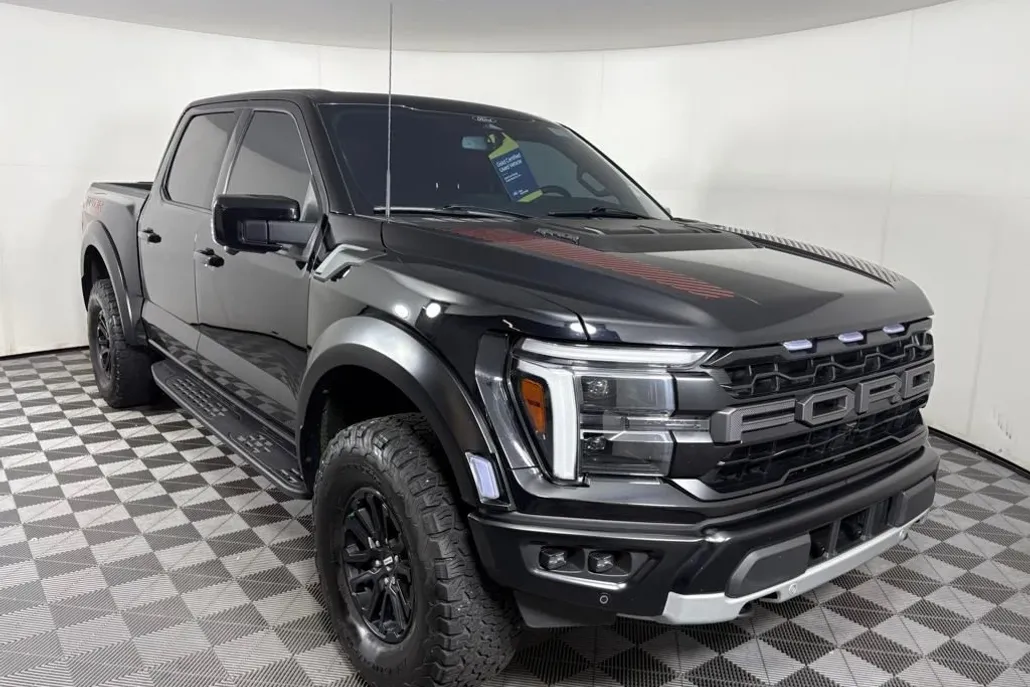 2024 Ford F-150 Raptor photo 1