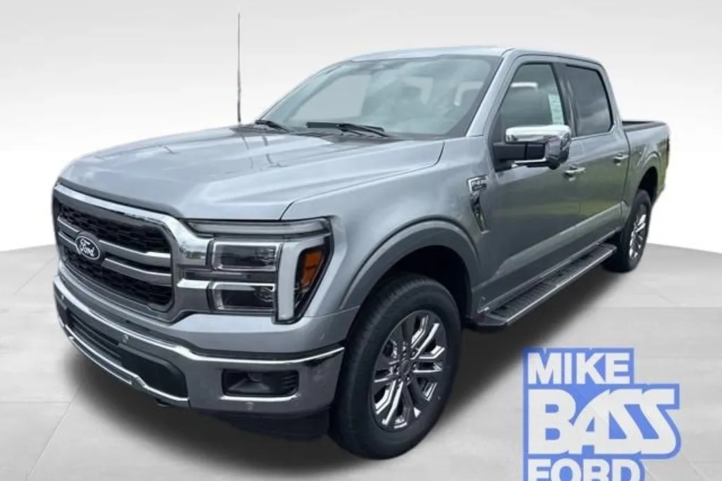 2025 Ford F-150 Lariat photo 1