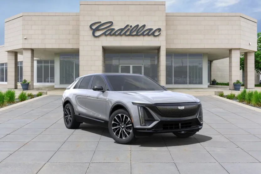 2025 Cadillac Lyriq Sport photo 1