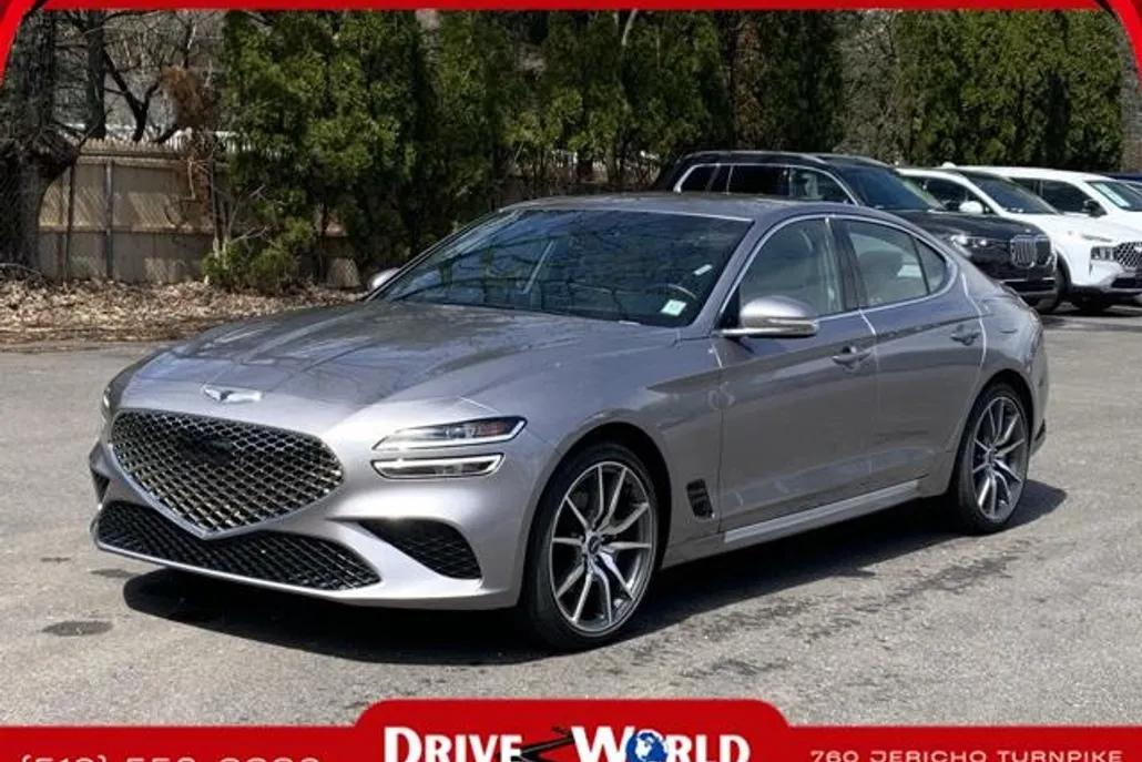 2023 Genesis G70 2.0T photo 1