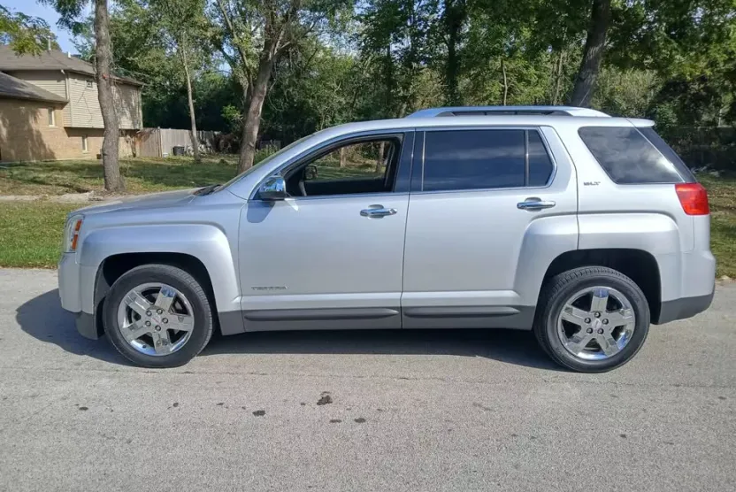 2013 Gmc Terrain SLE photo 1
