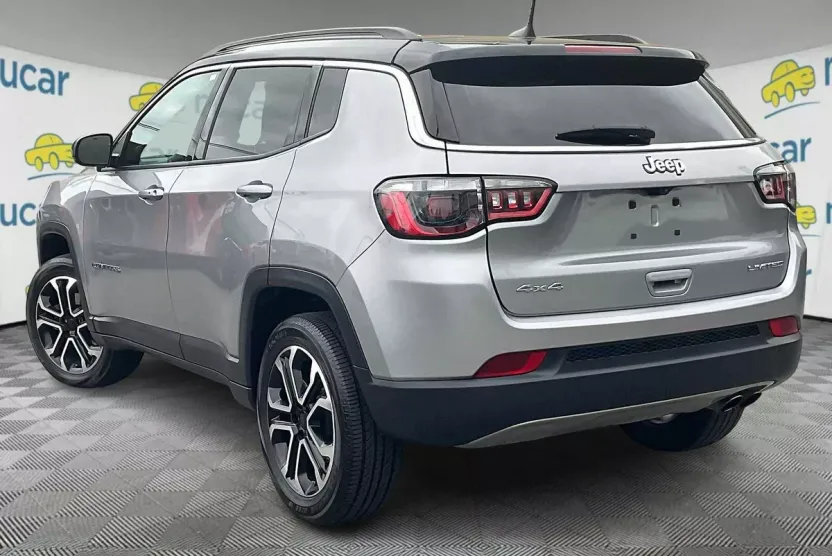 2022 Jeep Compass Limited photo 1