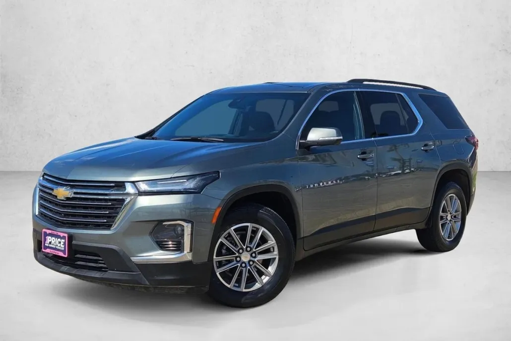 2023 Chevrolet Traverse Cloth photo 1