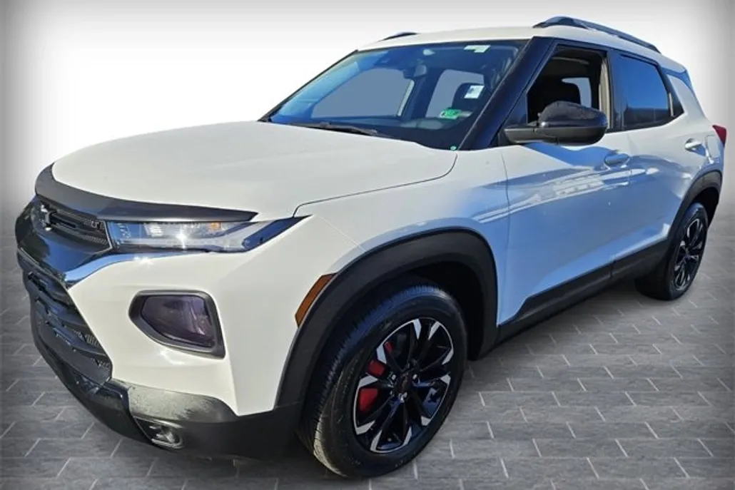 2022 Chevrolet Trailblazer LT photo 1