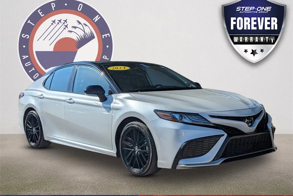 2024 Toyota Camry XSE V6 photo 1