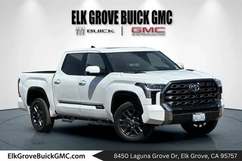 2024 Toyota Tundra Platinum photo 1