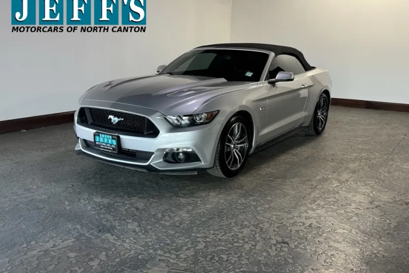 2017 Ford Mustang GT Premium photo 1