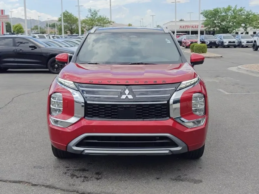 2025 Mitsubishi Outlander SEL GT photo 1