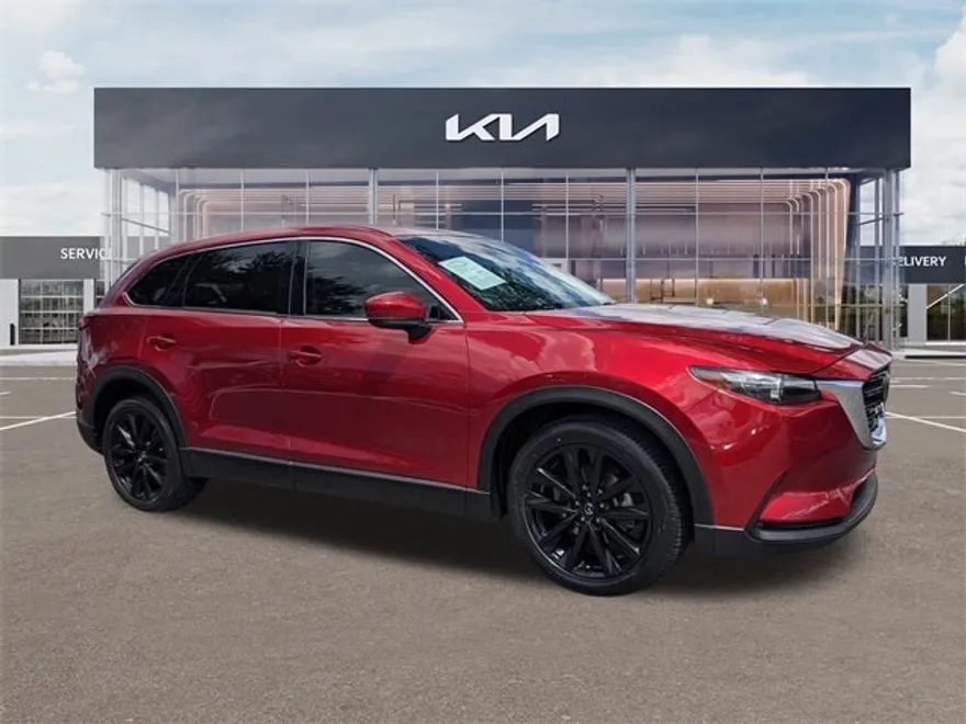 2023 Mazda CX-9 Touring photo 1