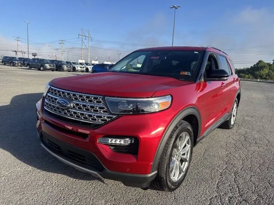 2022 Ford Explorer Limited photo 1