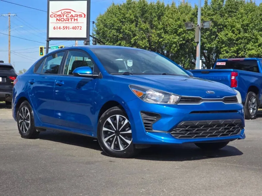 2021 Kia Rio S photo 1