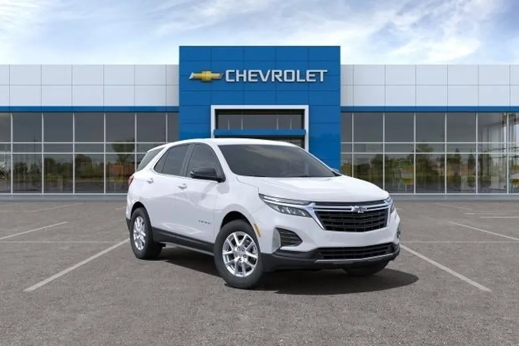 2024 Chevrolet Equinox LT photo 1
