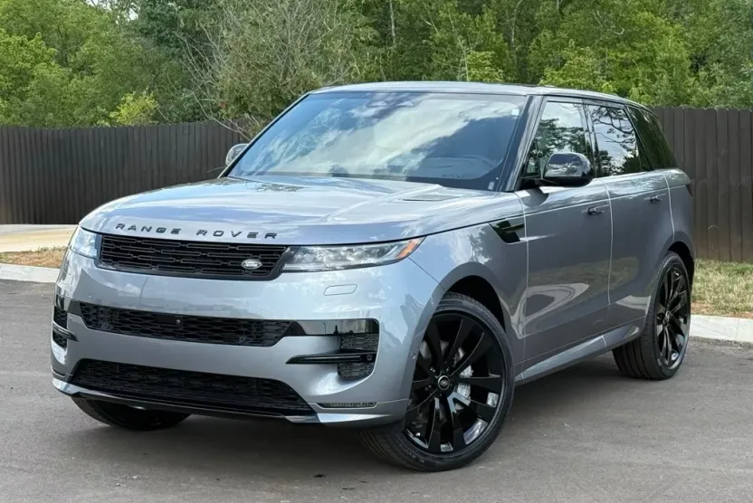 2025 Land Rover Range Rover Sport SE photo 1