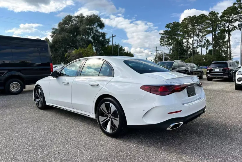 2026 Mercedes Benz E Sedan photo 1
