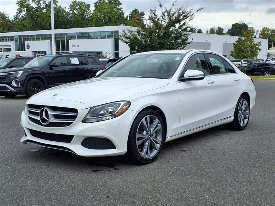 2018 Mercedes Benz C 300 photo 1
