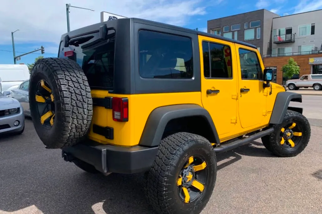 2015 Jeep Wrangler Rubicon photo 1
