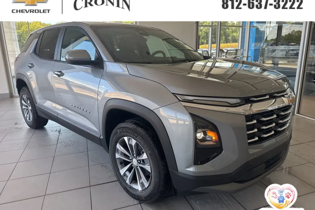 2026 Chevrolet Equinox LT photo 1