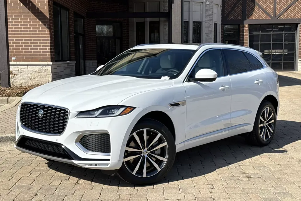 2026 Jaguar F-PACE P250 R-Dynamic S photo 1