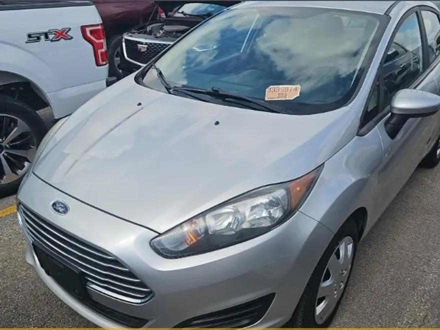 2018 Ford Fiesta S photo 1