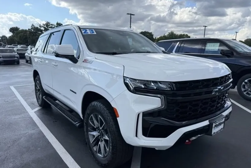 2023 Chevrolet Tahoe Z71 photo 1