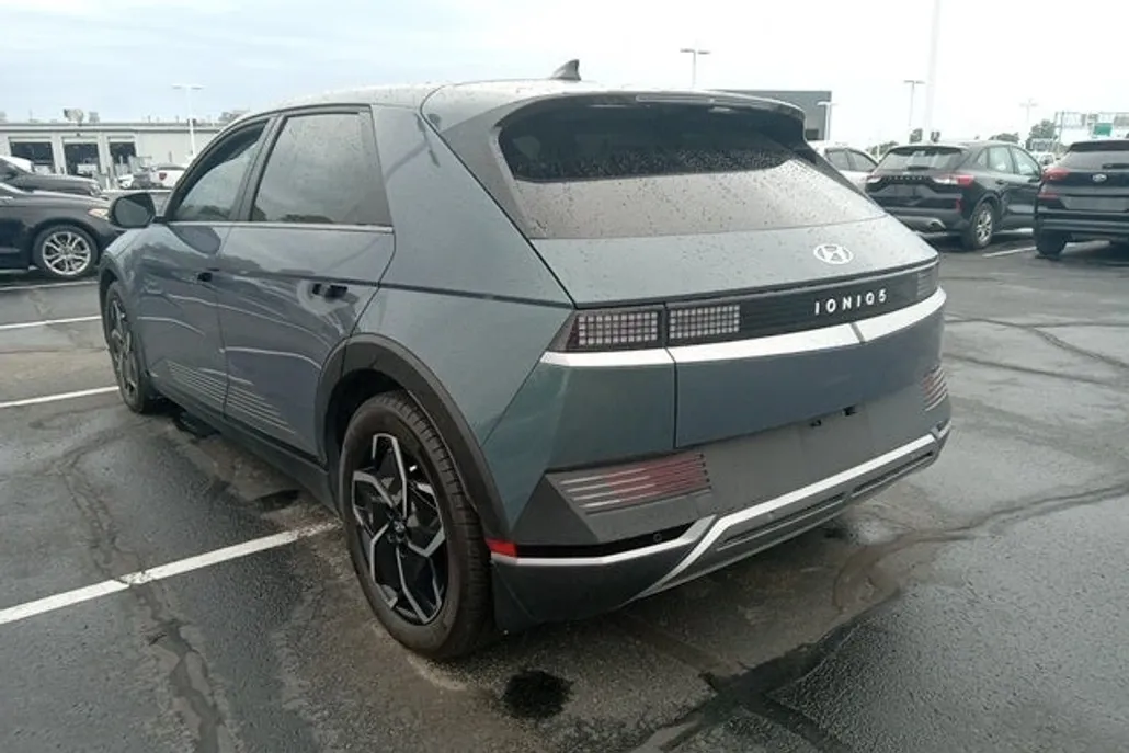 2023 Hyundai Ioniq 5 SEL photo 1