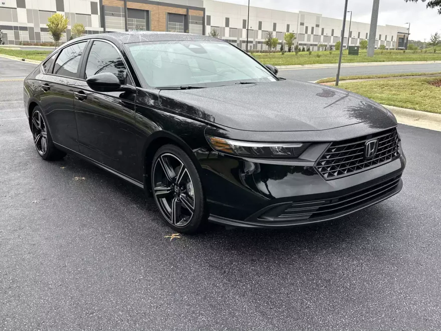 2025 Honda Accord Hybrid Sport photo 1