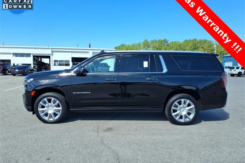2021 Chevrolet Suburban High Country photo 1