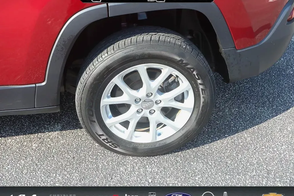 2014 Jeep Cherokee Latitude photo 1
