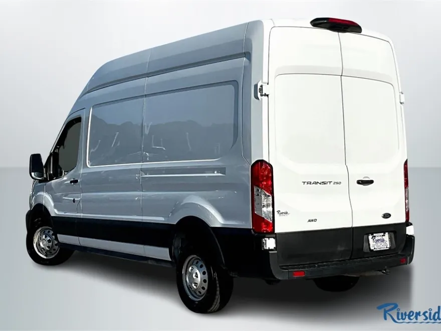 2023 Ford Transit photo 1