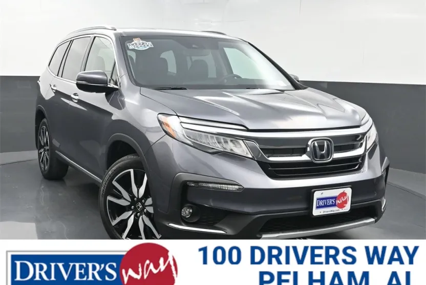 2022 Honda Pilot Touring photo 1