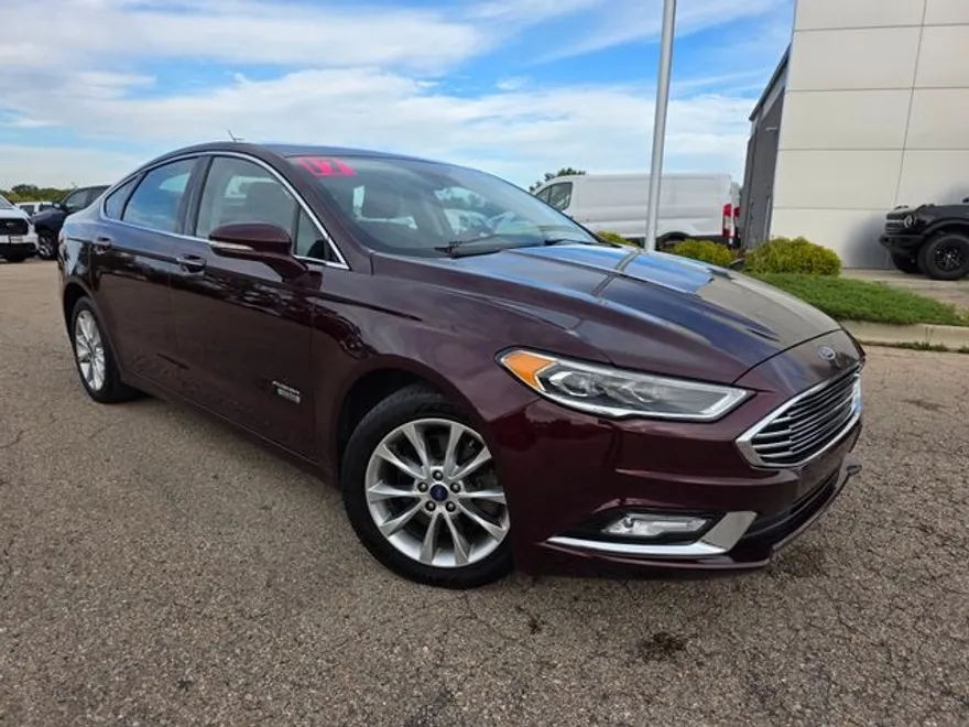2017 Ford Fusion Energi Titanium photo 1